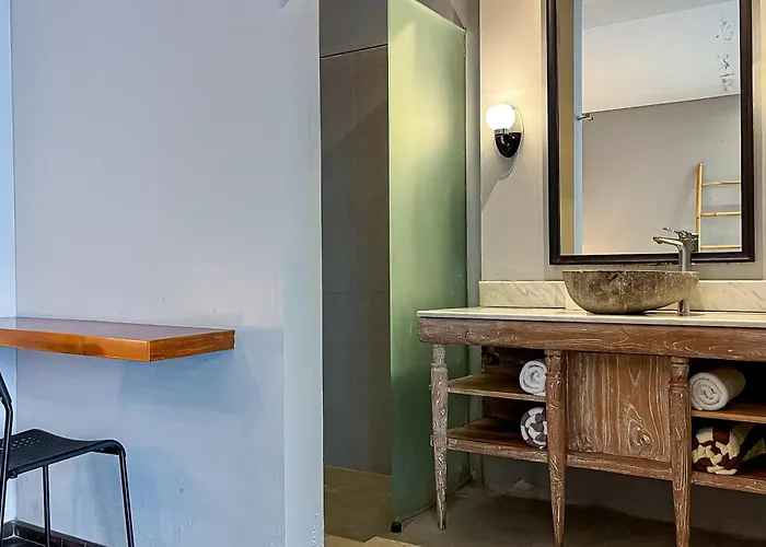Dancing Hana - 2 Bedroom With Sharing Pool Minimum 2 Nights Вилла Нуса-Дуа